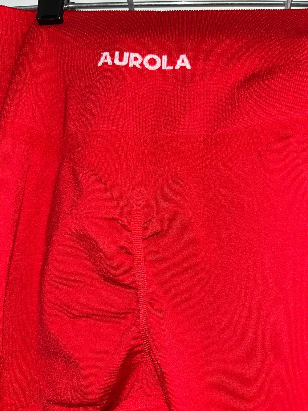 Woman Large Aurola Butt-Scrunch leggings